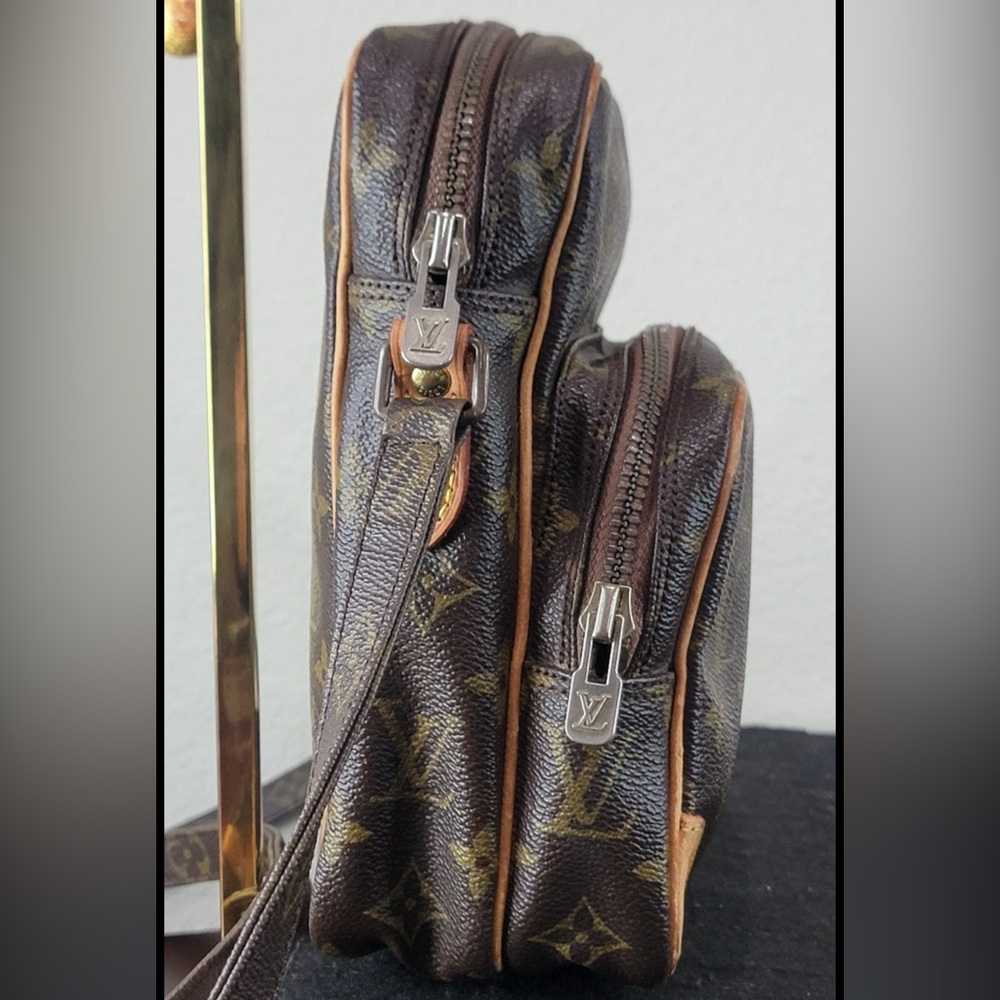 •LOUIS VUITTON• Vintage Monogram Amazone  crossbody bag - Picture 4 of 12